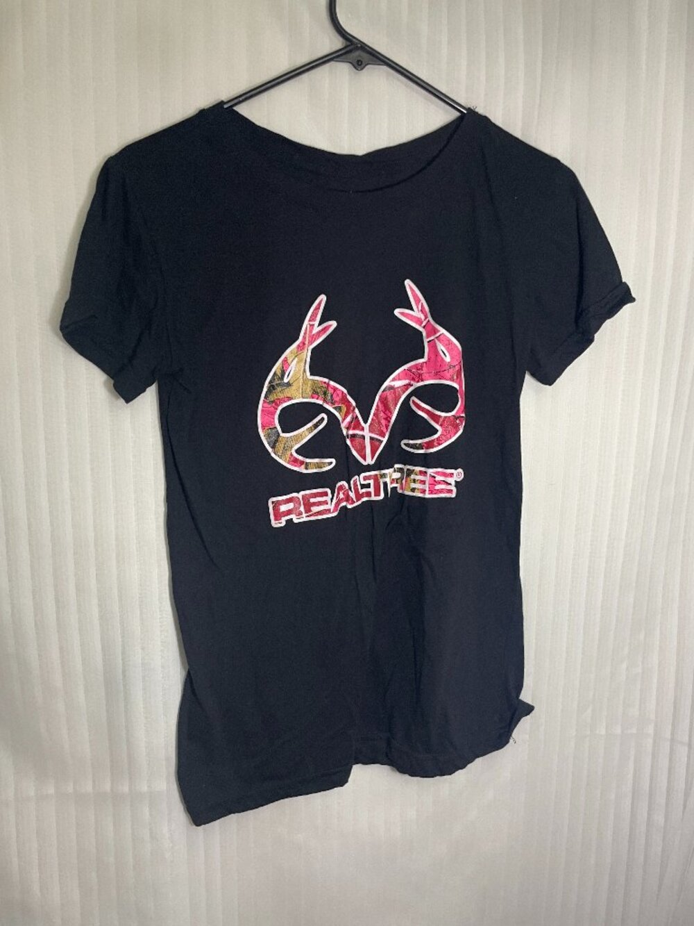 Realtree Women’s Large Black Pink Camo Antler Logo Short Sleeve T-Shirt